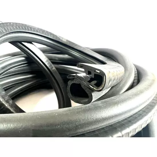 Ущільнювач МТЗ бокового вікна Ф202.2